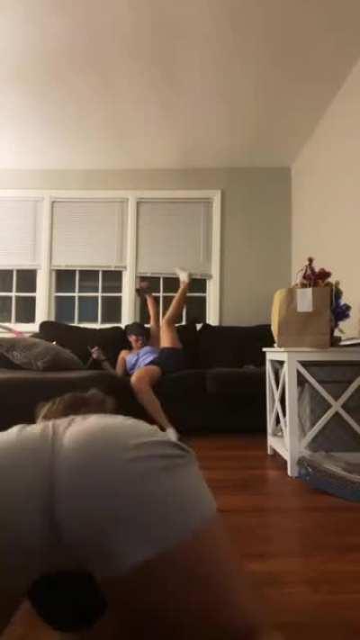 🤤 she must be a freak inna bed