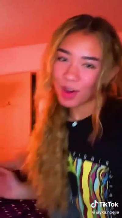 Everybody knows Jayka does what?