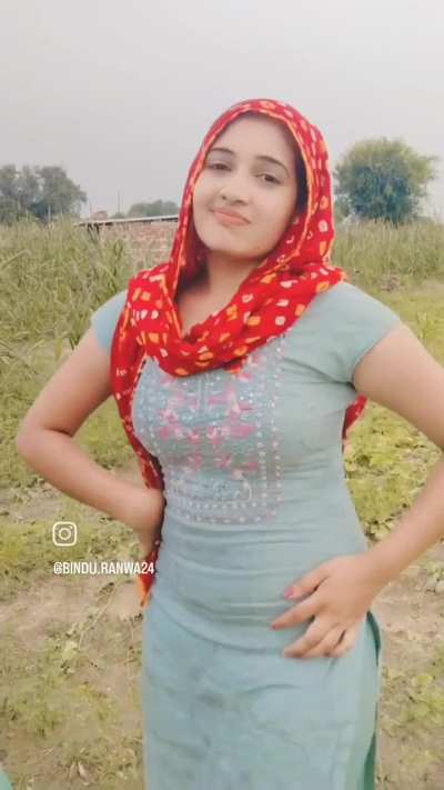 Bueti full girl 🤤