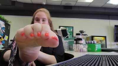 Nervous to lick my feet behind the bar at work 😅