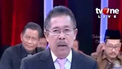 [ASMR] Karni Ilyas Breathing