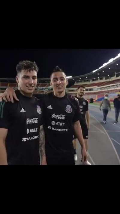 Las quesadillas van con queso o sin queso? 🤨🤔