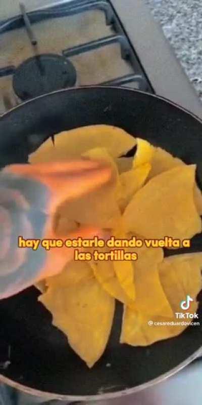 Chilaquiles a la española