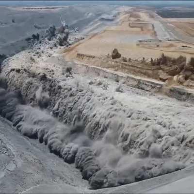 What Surface Mine Blasting looks like