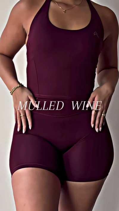 needs to show her ass more