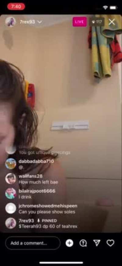 TeahRex taking bath on Instagram LIVE exposing pretty pussy🥟to jerking simps🥸🫠
