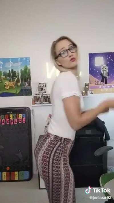 When I saw the pants I knew it was over - PAWG 🎂