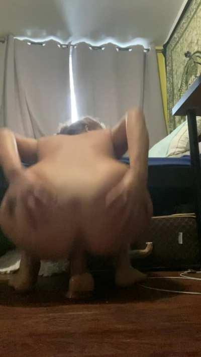 I wish I could ride your dick like that