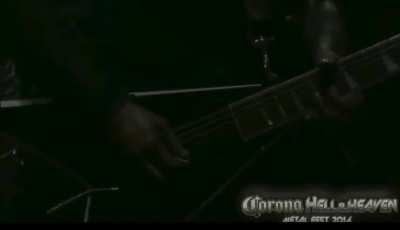 Is this the most beautiful riff or what ??