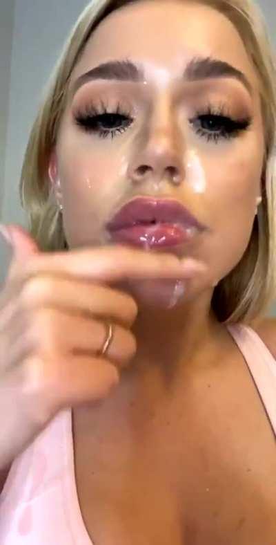 She likes to play with her facial