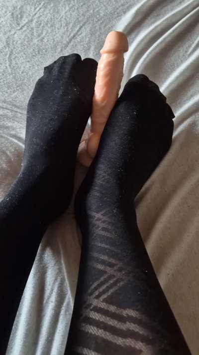 Who wants to replace my toy? :3