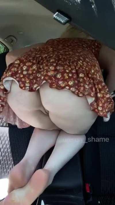 i forgot what i was getting you in the backseat [f]