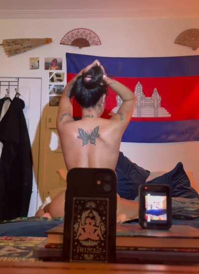 Cum join me on my bed