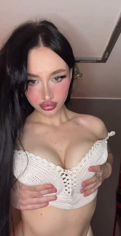 I just wanna be your perfect little fuck doll