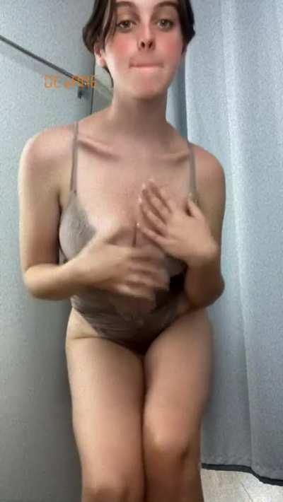 If even 5 guys like this, I'll celebrate and fuck myself 🙈