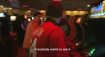 Guy sets world record for points in Donkey Kong, becomes third person in history to reach infamous “kill screen” (for the time, clip dated) 