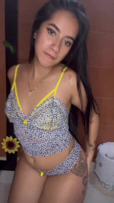 I‘ll probably get ignored but, hey :)