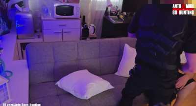 Dominant Straight Security Comes over and lets me worship his body and suck his dick