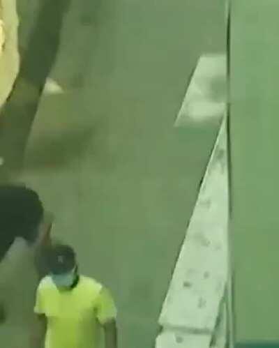 Why is no one talking about everything happening in Bengal right now? Here, a couple of 