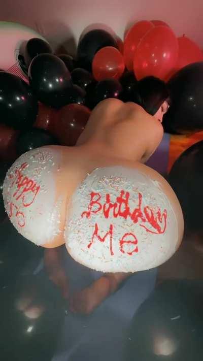 It’s not even my birthday 🎂