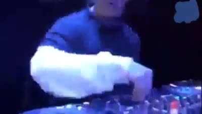 Good music come in guys