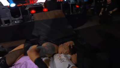 Can Kris take down her former best friend in a Chicago Street Fight?! (AEW All Out - 9/7/24)