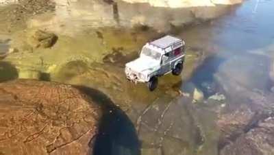 Driving on ice, sounds like a great idea