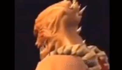 Looks like Li Mei is secretly an anime protagonist