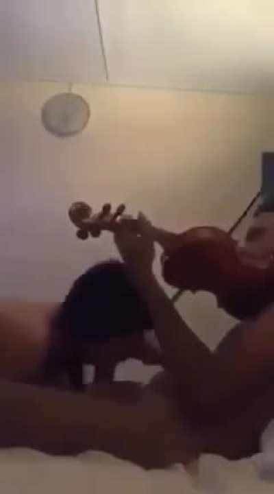 WAGTHRoman la ora de muzica pe zoom