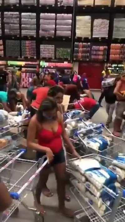 Dia de promoção no arroz.