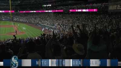 [Highlight] [Highlight] Mitch Haniger hits a go-ahead grand slam for the Mariners in the bottom of the 8th