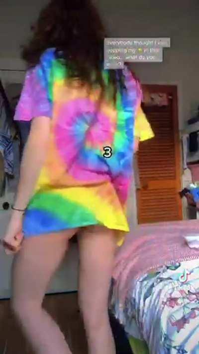 TikTok thought I got my pussy out in this video, what do you think?