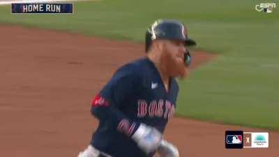 [Highlight] Justin Turner absolutely demolishes an oppo solo homer to open the scoring at Yankee Stadium