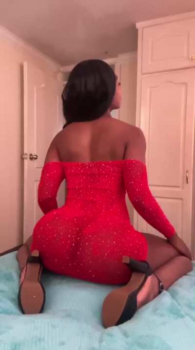 Say yes if you’d breed this chocolate pussy raw tonight