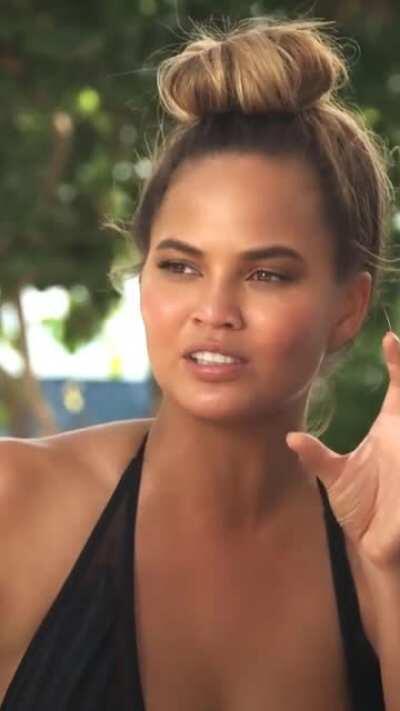 Chrissy Teigen and Nina Agdal - Sports Illustrated Swimsuit 2016 - On sets of Zanzibar Vertical Edit