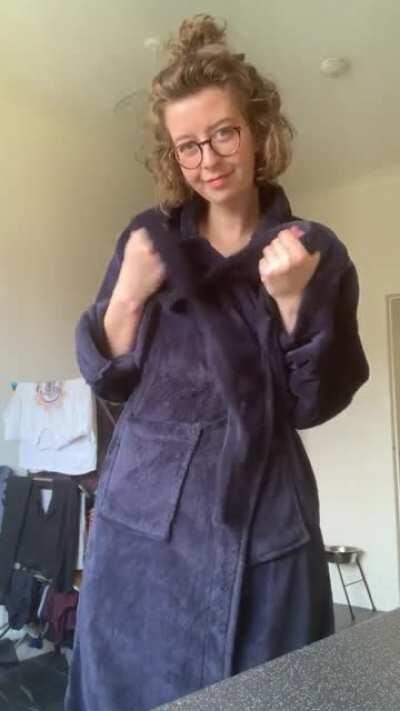 Feeling pretty cute in this robe