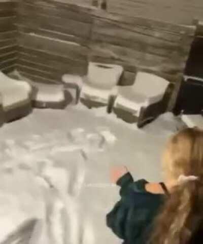 HMC,while i try to burn myself with this pot of boiling water