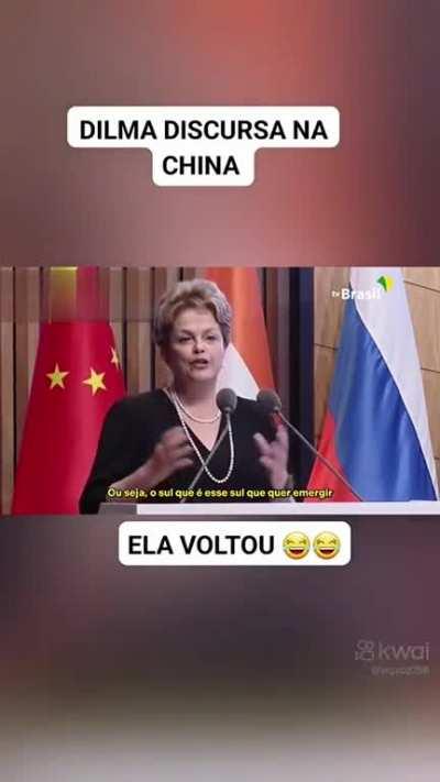 PRA ALEGRIA DA NACAO TRISTE ELA VOLTOU 🤣🤣🤣🤣🤣 GARANTINDO SUAS RISADAS NOTURNAS  ,POIS QUANDO E NOITE NO BRASIL E DIA NA CHINA ,MAS CUIDADO PRA NAO TER PESADELOS A NOITE APOS ASSISTIR AS VERGONHAS QUE IREMOS PASSAR ,AGORA SIM OS CHINESES VA FAZER PIADAS DE 