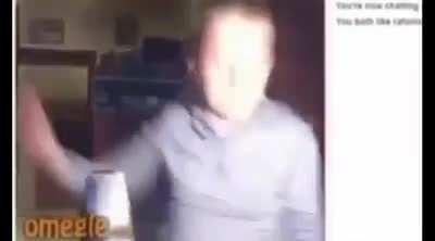 Me when I find big chungus on omegle 😱😱😱