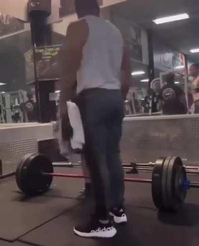 MC slaps another MC for hogging equipment in a gym