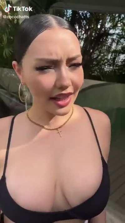 Samoan babe @cocochatts