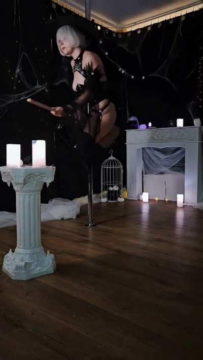 Witch 2b x poledance by Yukeshiro