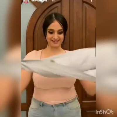 Loves to show off her big tits for views ...slut....id marry her and let her carry on