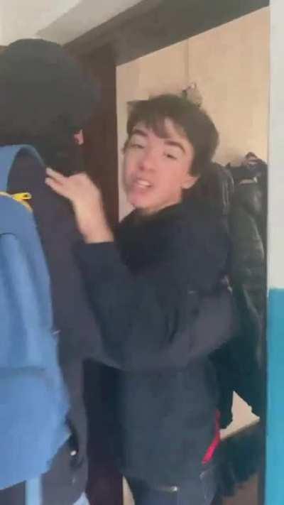 Children in tears met their father. Ukrainian soldier who was fighting in Irpin.