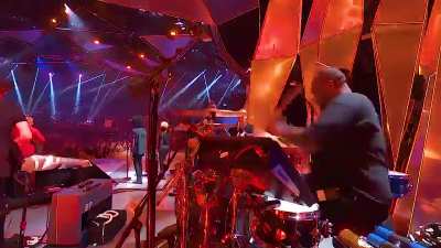 Throwback to Uzi and Ed Sheeran performing “XO & Shape Of You” 🫡🔥