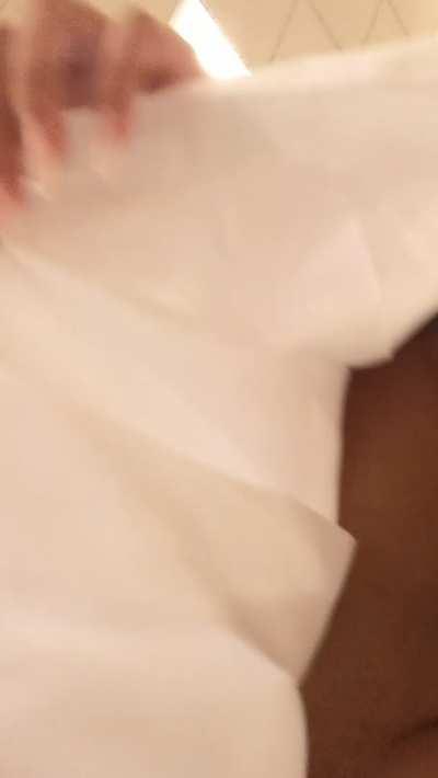 Would you like me to flash you at the mall