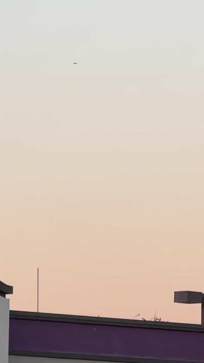 S shape ufo? In Southern California 10/15/25