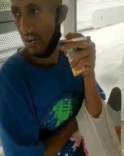 Muquinha pfv pare, saia do mundo das drogas enquanto há tempo