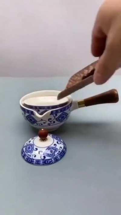 Tea kettle for one cup