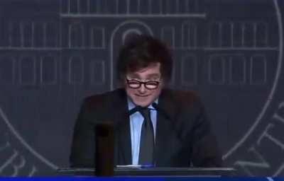 Javier SOS presidente si o no?